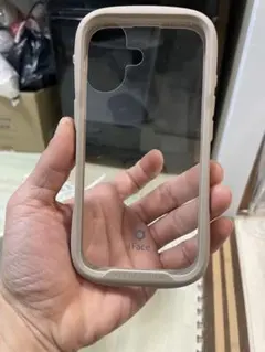 iFace Reflection for iPhone 16 ベージュ