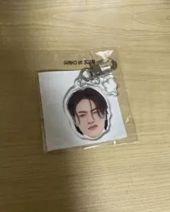 treasure ハルト カプセルトイ 顔アクキー 怒