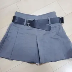 グレー プリーツスカート ベルト付き