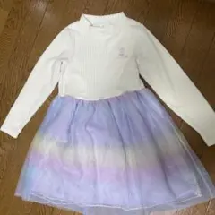 白・紫の刺繍付き長袖ワンピース130サイズ