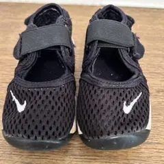 Nike ベビーサンダル ブラック　リフト　12cm