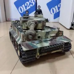 【ジャンク品】 1/16 ラジコンパンター G 後期型 金子辰也監修モデル 1/16 RC パンター G 後期型 金子辰也監修モデル | HLJ.co.jp