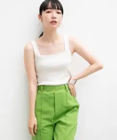 LOWRYS FARM ラメ入りシルバータンクトップ
