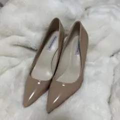ベージュ ハイヒール