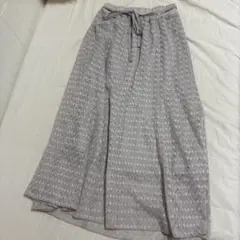 スカートのサムネイル