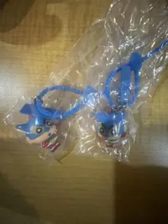 クレヨンしんちゃん　カラフルマルチチャーム　アクション仮面2個セット