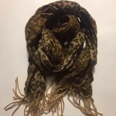 ヒョウ柄マフラー