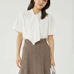 green label relaxing 半袖 ブラウス ボウタイのサムネイル