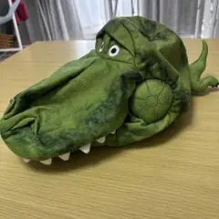 恐竜デザインの緑色キャップ★ディズニー★コスプレに