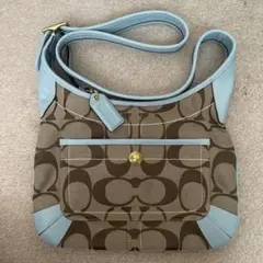 COACH シグネチャー ショルダーバッグ ライトブルーのサムネイル