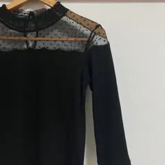 トップス　ブラック　黒 INGNI
