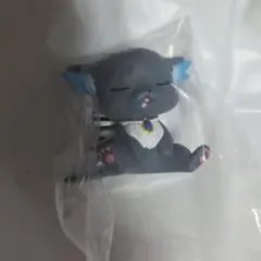 ほ*ぽ様 グリム　肩ズン　フィギュア　ツイステ