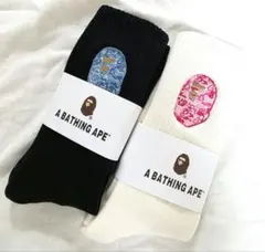 新品未使用　A BATHING APE 　エイプ　靴下 ソックス　刺繍黒白2足