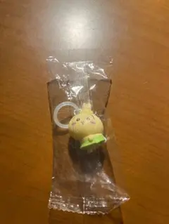 ちいかわ 映画入場者特典 うさぎ めじるしアクセサリー - メルカリ