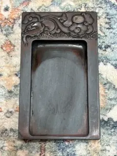 【美品】中国名硯 彫刻硯 雲龍彫刻 墨池 錦箱付き 書道用品 古美術 美品】中国名硯 彫刻硯 雲龍彫刻 墨池 錦箱付き 書道用品 古美術