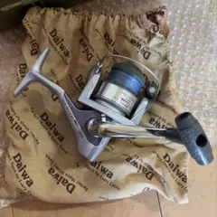 SHIMANO HOLIDAY SPIN 1000 スピニングリール 本体