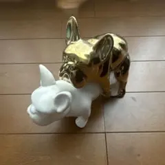 BoConcept 犬オブジェ スケートボード ゴールド - メルカリ