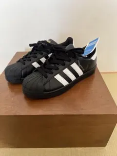 アディダス スーパースターadidas 24cm 未使用　海外購入