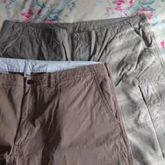 ユニクロ ヴィンテージレギュラーフィットチノ& カーゴパンツ