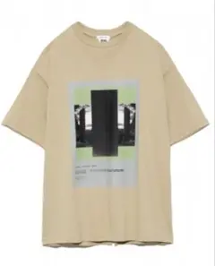 新品未使用✨FRAY I.D 2001:a space odyssey Tシャツのサムネイル