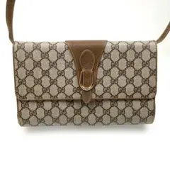 Gucci GGキャンバス ショルダーバッグ