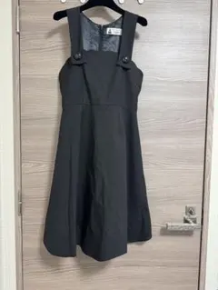 【新品タグ付き】leur logette ルールロジェット スカラップワンピースのサムネイル