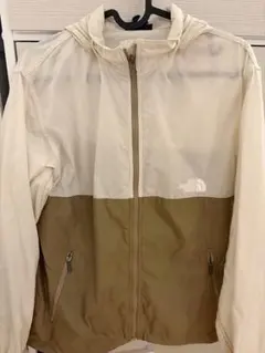 THE NORTH FACE ウィンドブレーカー 160のサムネイル