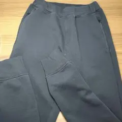 ユニクロ　ドライスウェットパンツ　黒150　ボトムス　長ズボン