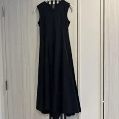 UNIQLO×Theory ウルトラストレッチフレアロングワンピース
