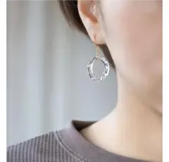 Item thumbnail for item 00235b8b-cd5a-41b9-9db0-9114acf54683