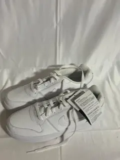 NIKE コート ビジョン LOW ホワイト