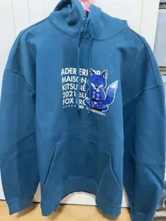 ブルーパーカー