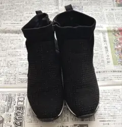 attagirl M ブラック ハイカットブーツ