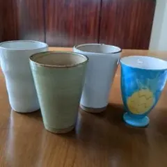 湯飲み （フリーカップ） 陶器製３個と パイナップル模様１個の４個セット