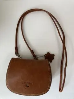 本革 サコッシュ