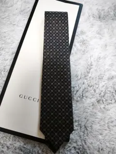 極美品】GUCCI グッチ ネクタイ クレスト紋章 ロゴ 総柄 ナロー - メルカリ