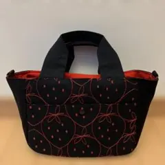 トートバッグ いちご柄