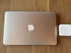 【化粧箱付き】 MacBook Air 11インチ MD224J/A 充電器付き yiwustore2_ye20210310755