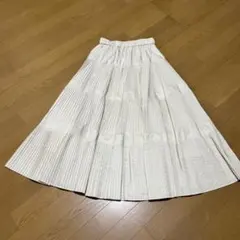 ビアズリー プリーツティアードスカート　未使用