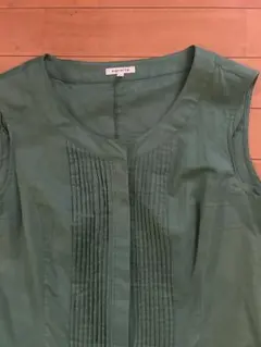 エンスィート　グリーンノースリーブベスト　ワンピース