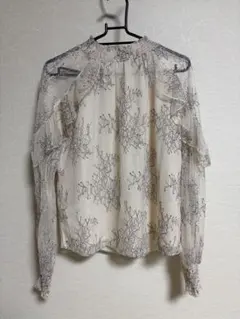 フリル付き刺繍ブラウス サイズF