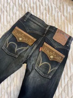 Item thumbnail for item 45aa712c-5d62-4f2a-9c9f-a2ea7fe22f64