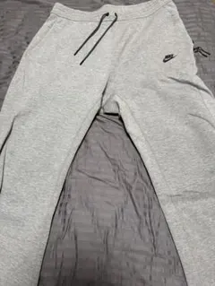 Nike テックフリース　グレー　スウェットパンツ