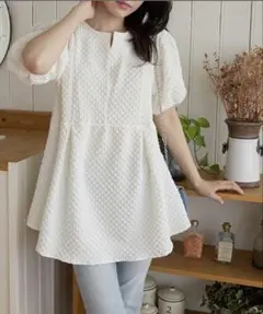 CHAN ME チャンミ ペプラムジャガードブラウス ホワイトのサムネイル