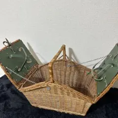 Item thumbnail for item 39ef9de4-eac2-4a33-b64e-2b2b55b5f60a