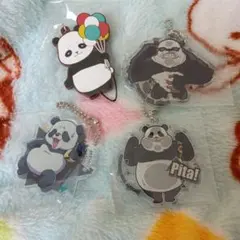 呪術廻戦　パンダ　キーホルダー 4個セット