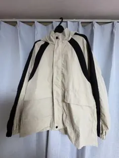 フード付きマウンテンパーカー ベージュ/黒