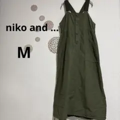 97【ニコアンド】サロペット センターボタン　無地　カーキー　M