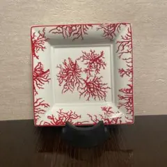 ZARA HOME スクエアプレート レッドコーラル柄