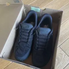 新品未使用品　SKECHERS SLIP-INS BBK 150417 24